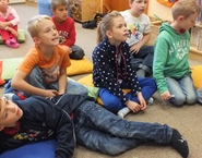 Velké říjnové společné čtení - Vesele s Ondřejem Sekorou - ZŠ Školní - 2. třída